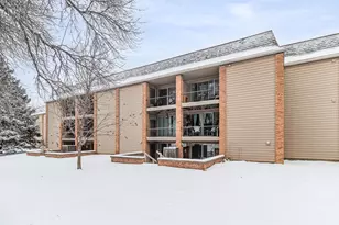 6423 Colony Way, Edina, MN 55435 - Photo 16