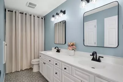 1004 Freedom Court, Northfield, MN 55057 - Photo 28
