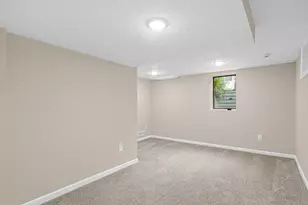 1394 Mackubin St, Saint Paul, MN 55117 - Photo 20
