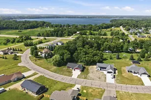 226 Greenview Ln, Miltona Township, MN 56354 - Photo 4
