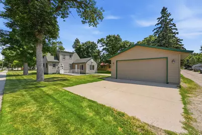 1002 Cedar Street, Alexandria, MN 56308 - Photo 4