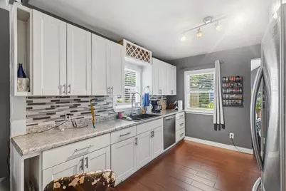 867 Delaware Avenue, Saint Paul, MN 55107 - Photo 12