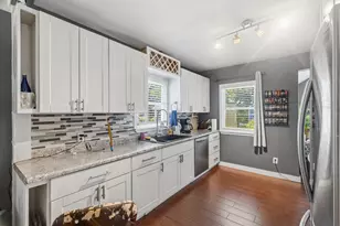 867 Delaware Ave, Saint Paul, MN 55107 - Photo 12
