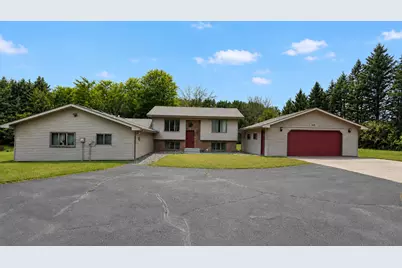 566 Plourde Drive, Somerset, WI 54025 - Photo 4