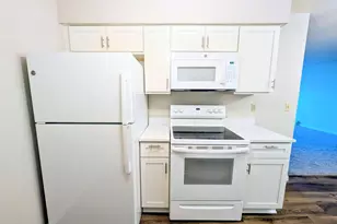 2700 Dale St N, Roseville, MN 55113 - Photo 6