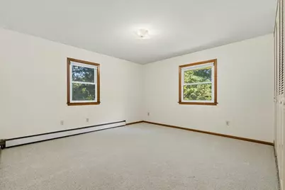 84 Logan Avenue W, West Saint Paul, MN 55118 - Photo 10