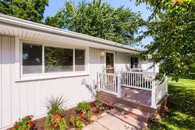 927 Birch Street S, Cambridge, MN 55008 - Photo 2