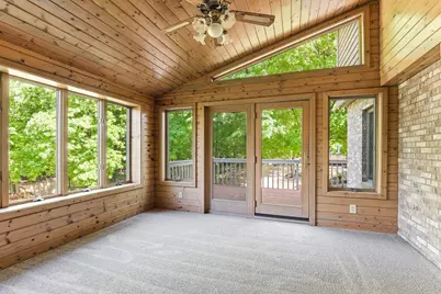 2133 Trumble Court, Chaska, MN 55318 - Photo 14