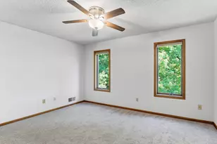 2133 Trumble Ct, Chaska, MN 55318 - Photo 18
