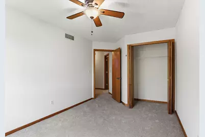 2133 Trumble Court, Chaska, MN 55318 - Photo 22