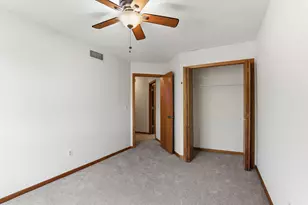 2133 Trumble Ct, Chaska, MN 55318 - Photo 22