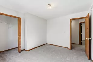 2133 Trumble Ct, Chaska, MN 55318 - Photo 24