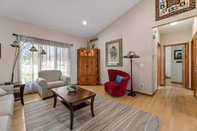329 2nd Street E, Wabasha, MN 55981 - Photo 6
