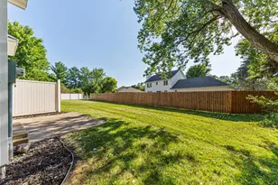 1639 Pleasant Vw Dr, North Mankato, MN 56003 - Photo 28