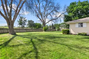 3818 W 103rd St, Bloomington, MN 55431 - Photo 44