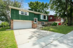 3816 18th Ave NW, Rochester, MN 55901 - Photo 1