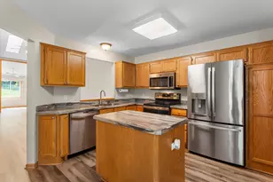 7632 Newbury Rd, Woodbury, MN 55125 - Photo 14