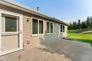 7632 Newbury Rd, Woodbury, MN 55125 - Photo 30