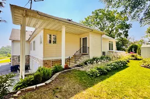 9516 12th Ave S, Bloomington, MN 55425 - Photo 1