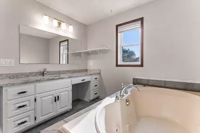 1434 Eastlake Drive, Chaska, MN 55318 - Photo 20