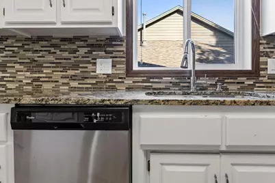 1434 Eastlake Drive, Chaska, MN 55318 - Photo 8