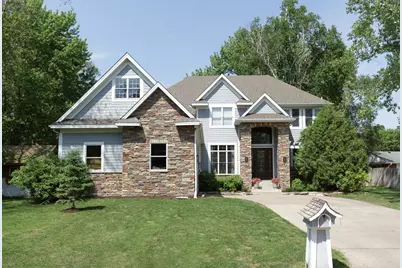 7617 Brooklyn Park Drive, Brooklyn Park, MN 55444 - Photo 2