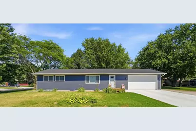 231 Excelsior Avenue S, Annandale, MN 55302 - Photo 1