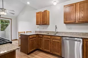 7887 72nd St S, Cottage Grove, MN 55016 - Photo 10