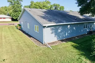 1153 5th Ave, Windom, MN 56101 - Photo 8
