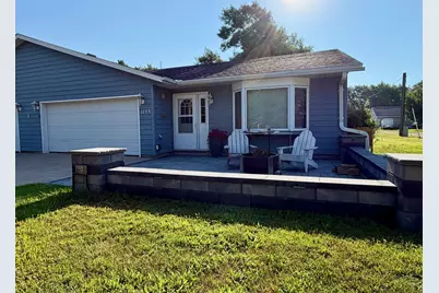 1153 5th Avenue, Windom, MN 56101 - Photo 4