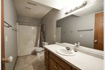 1002 W 2nd Street, Zumbrota, MN 55992 - Photo 20