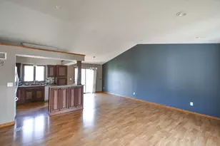 1002 W 2nd St, Zumbrota, MN 55992 - Photo 6
