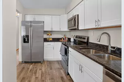 15785 Hannover Path, Apple Valley, MN 55124 - Photo 12