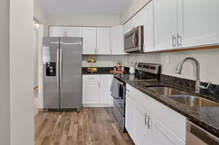 15785 Hannover Path, Apple Valley, MN 55124 - Photo 12