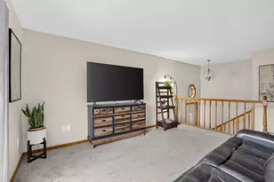 15785 Hannover Path, Apple Valley, MN 55124 - Photo 6