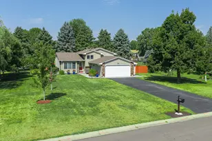 14216 Underclift Ct NW, Andover, MN 55304 - Photo 2