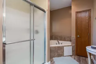 301 7th St NW, New Richland, MN 56072 - Photo 18