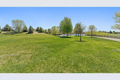 12245 Urbank Street NE #F, Blaine, MN 55449 - Photo 36