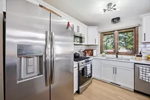 42 36th Ave N, Fargo, ND 58102 - Photo 8