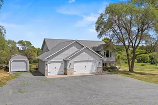 1683 89th St, New Richmond, WI 54017 - Photo 2