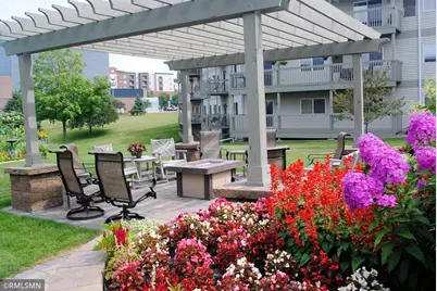 12575 Pleasant Avenue #305, Burnsville, MN 55337 - Photo 8