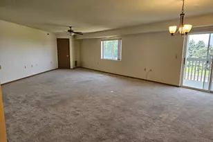 12575 Pleasant Ave, Burnsville, MN 55337 - Photo 6