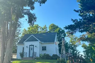 220 Green Street W, Waterville, MN 56096 - Photo 1