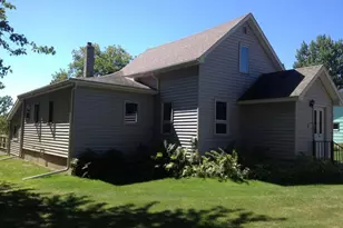 33 Carlson Ave NW, Blackduck, MN 56630 - Photo 1