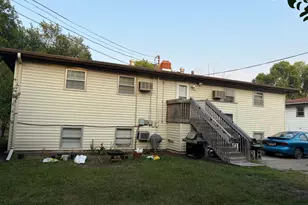 2512 9th St N, Fargo, ND 58102 - Photo 2