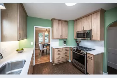2921 Yosemite Avenue S, Saint Louis Park, MN 55416 - Photo 12
