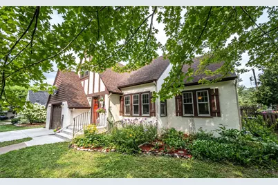 2921 Yosemite Avenue S, Saint Louis Park, MN 55416 - Photo 2