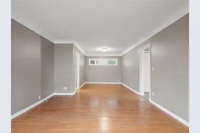 728 Maryland Avenue E, Saint Paul, MN 55106 - Photo 8