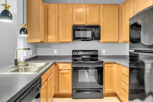 6766 Meadow Grass Ln S, Cottage Grove, MN 55016 - Photo 10