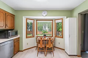 1415 Sycamore Ln N, Plymouth, MN 55441 - Photo 18
